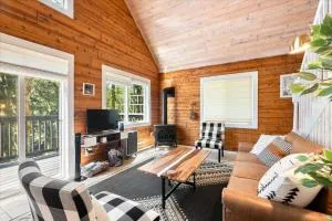 Perch - Cushman Hideaway - Union