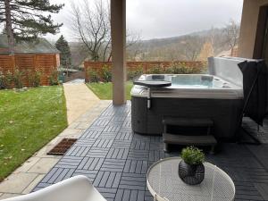 Hello Pilis Apartments