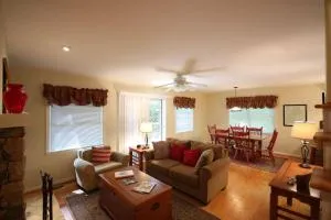 White Squirrel`s Nest - Rosman