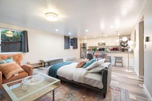 Perch - Queen Ann Flat