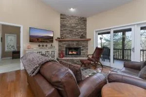 Bearly Ruffin It - Rosman