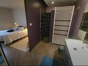 Maisons de vacances Grande maison proche de la plage : photos des chambres
