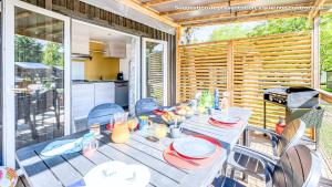 Campings Domaine Residentiel de Plein Air Les Dunes : photos des chambres