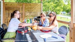 Campings Domaine Residentiel de Plein Air Les Dunes : photos des chambres