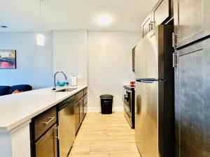 Scenic Downtown Loft with Pool