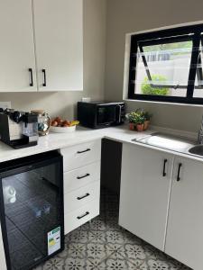 Guest suite in leafy Morningside