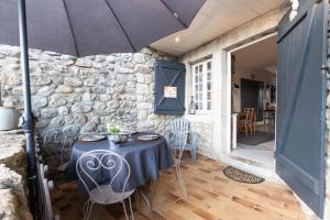 Appartements Maisonnette de charme Bord Ardeche : photos des chambres