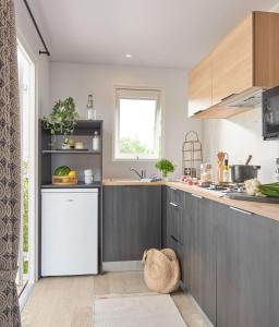 Campings Domaine Residentiel de Plein Air Monplaisir : photos des chambres