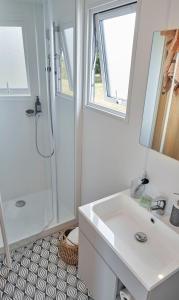 Campings Domaine Residentiel de Plein Air Monplaisir : photos des chambres