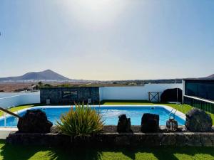 Canaryislandshost l Olympica