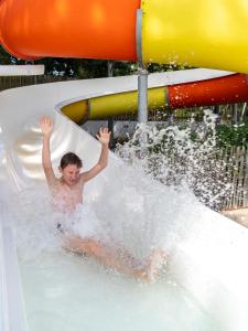 Domaine Résidentiel de Plein Air Le Port de la Chaine