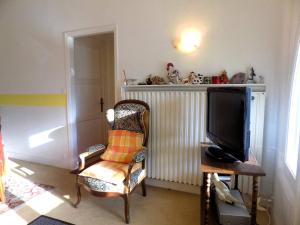 Villas Royan - MAISON RUSTIQUE avec jardin clos - proche COMMERCES et PLAGES : photos des chambres