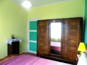 Villas Royan - MAISON RUSTIQUE avec jardin clos - proche COMMERCES et PLAGES : photos des chambres