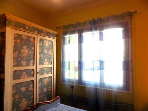 Villas Royan - MAISON RUSTIQUE avec jardin clos - proche COMMERCES et PLAGES : photos des chambres