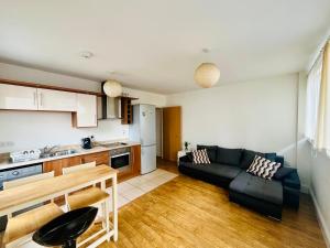 London Modern Flats near transports