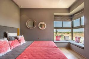 Stylish In Prestigia Area Pool View