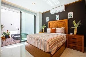 New Downtown Condo with Private Dipping Pool