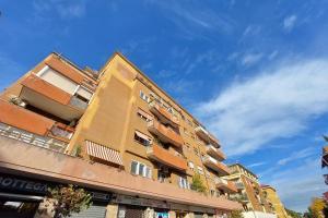 Appartamento con 3 Camere da Letto