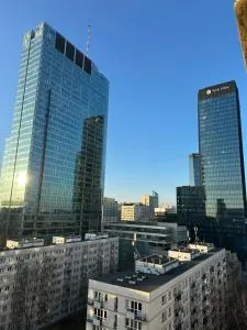 Intercontinental Escape - Варшава