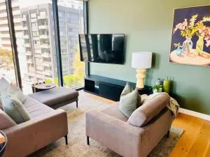 South Melbourne Short Stay Luxury & Location 01728 - South Melbourne
