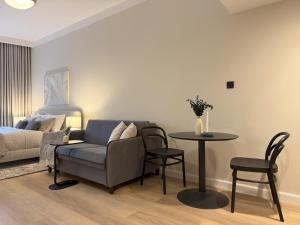 Signature Studio JLT