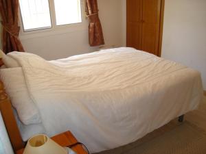 Soleada villa con piscina privada R12 by Novadesta