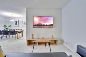 Stylish Apartment Near to Airport and Metro!