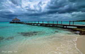 2BR 2BA Beachfront With View 62