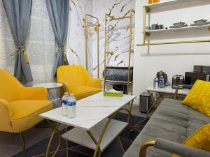 Luxury Studio in Victoria, 7 minutes walk to Victoria Station, Room 8