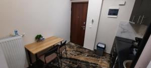 NewRoom2AmbelokipiMetroAirportLine