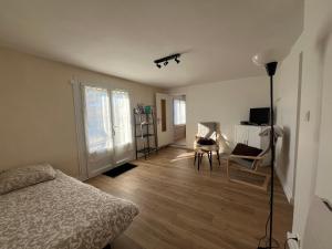 Studio cosy avec borne de recharge