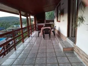 El Descanso cabaña - Cavalango