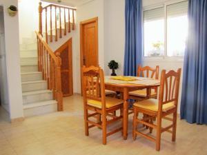 Cómodo apartamento con terraza R25 by Novadesta