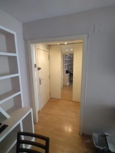 Ciudad de las Artes apartmento