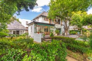 Hedge House Guest House