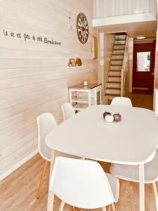 Appartements Le Haut Griou aux pieds sur les pistes, 8pers, coeur station, Le Lioran : photos des chambres