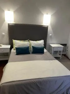 Rio Maior Hotel - 佩尼契