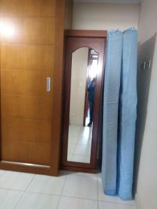 Apartamento espaçoso a uma quadra da praia