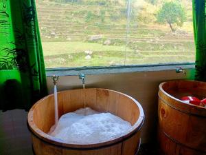 Ta Phin Stone Mountain Homestay