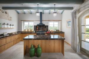 Vacay Villa Nevia with a private sports facilities 