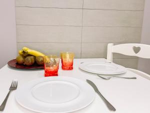 Moderno e Luminoso Monolocale con Terrazza Privata