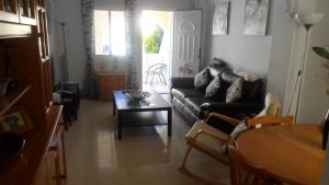 Plácida casa con piscina y barbacoa R33 by Novadesta