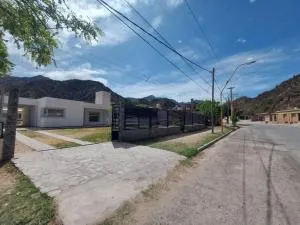 Moderna casa residencial en Belen - Choya