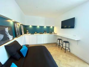 Fully equipped luxury studio Center and beach 5 min away