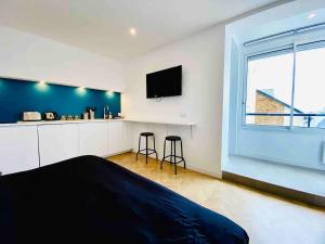 Fully equipped luxury studio Center and beach 5 min away