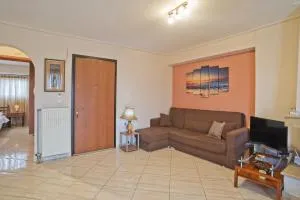 The Cozy Penthouse - Pireus