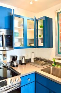 Modern 1-Bedroom Condo