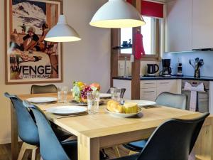 Apartment Chalet Bienli Mitte by Interhome