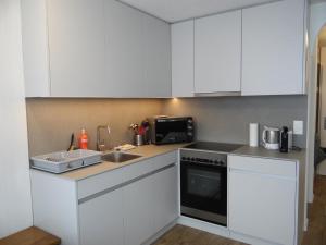 Apartment Sunnmatt 752 by Interhome