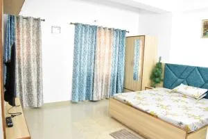 RKM Biulding Sharma B&B - Kūfrī